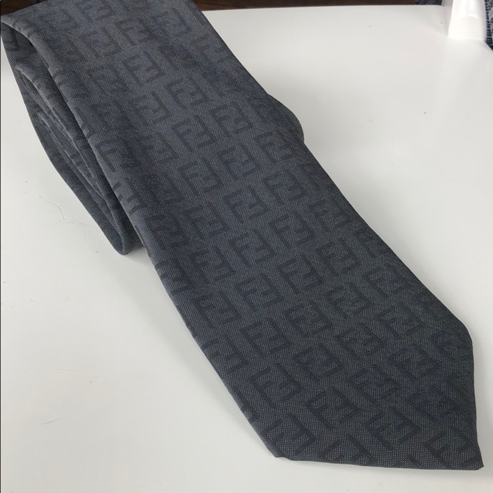 Fendi F Tie